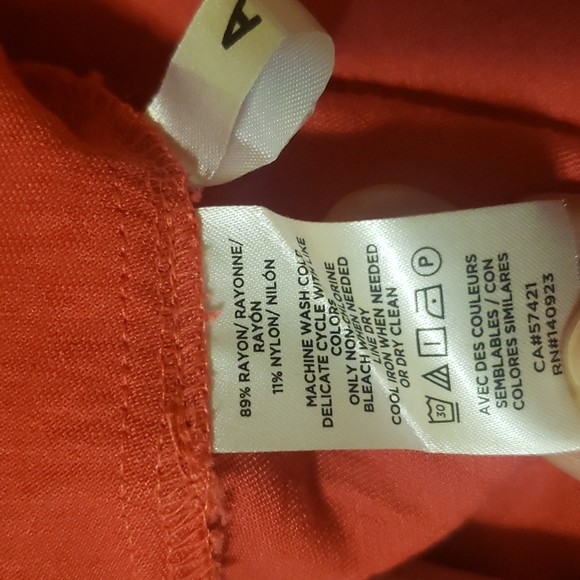 NWOT Loft ruffle top / M - Picture 5 of 5